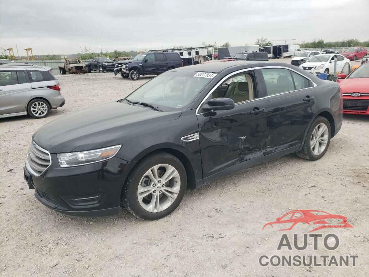 FORD TAURUS 2018 - 1FAHP2H88JG135004