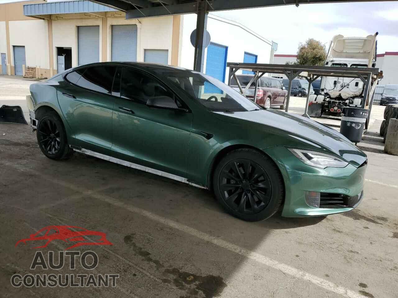 TESLA MODEL S 2017 - 5YJSA1E17HF208645