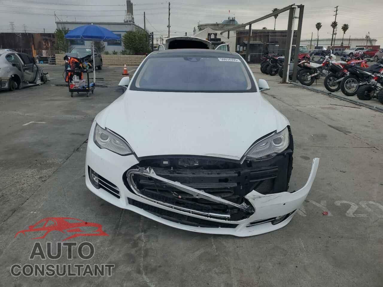 TESLA MODEL S 2016 - 5YJSA1E24GF129280