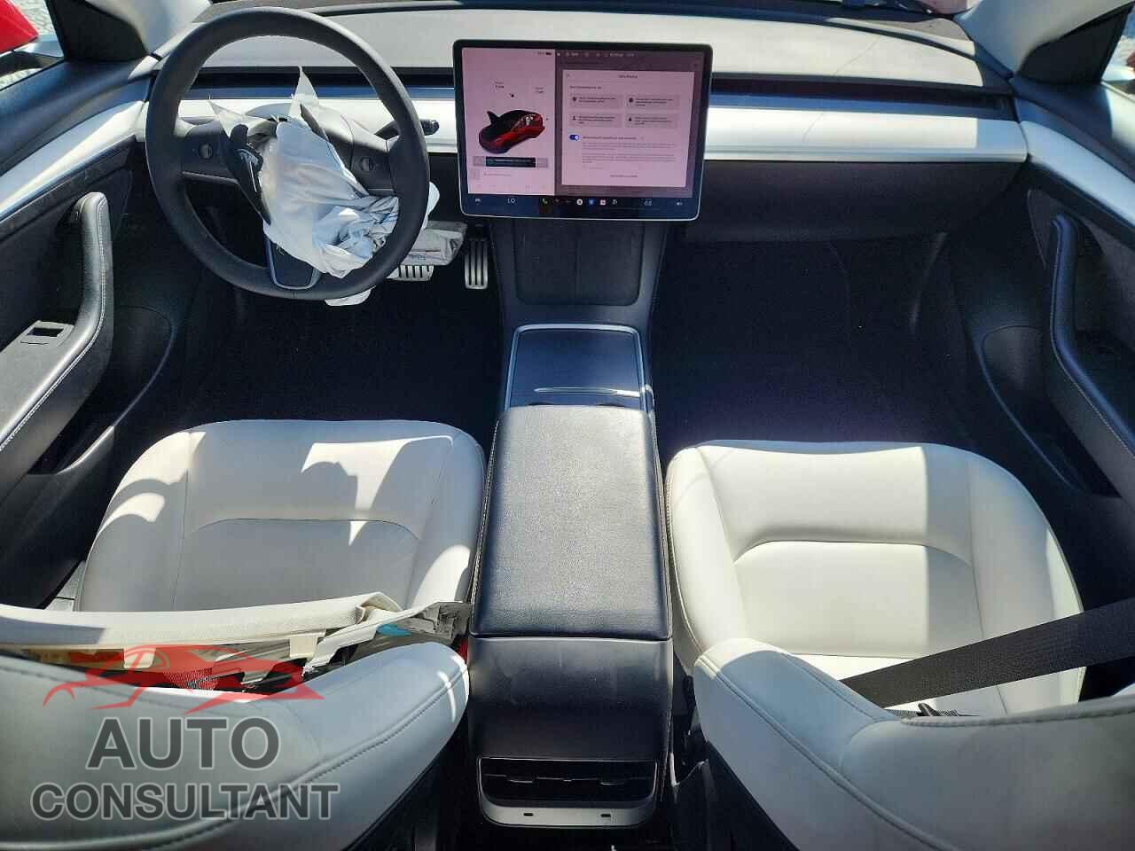 TESLA MODEL 3 2021 - 5YJ3E1EC0MF044448