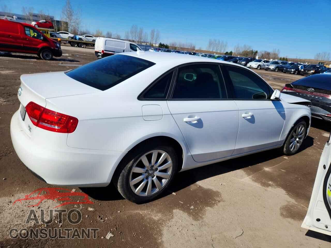 AUDI A4 2012 - WAUBFCFL8CA105505