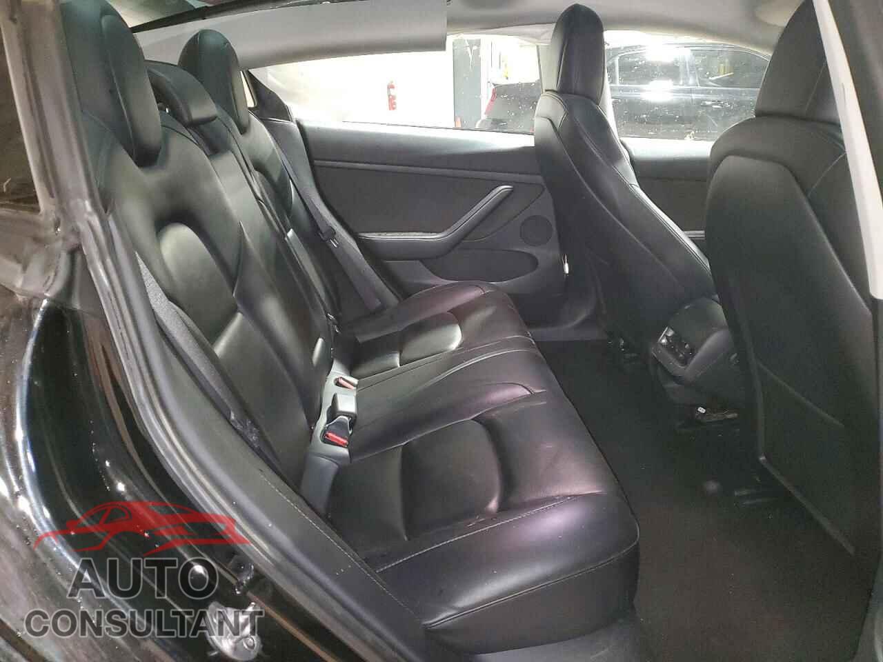 TESLA MODEL 3 2022 - 5YJ3E1EA5NF370200