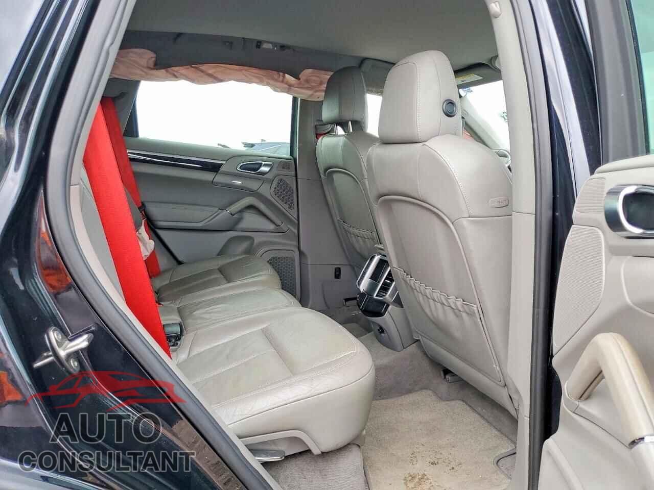 PORSCHE CAYENNE 2013 - WP1AA2A21DLA01237
