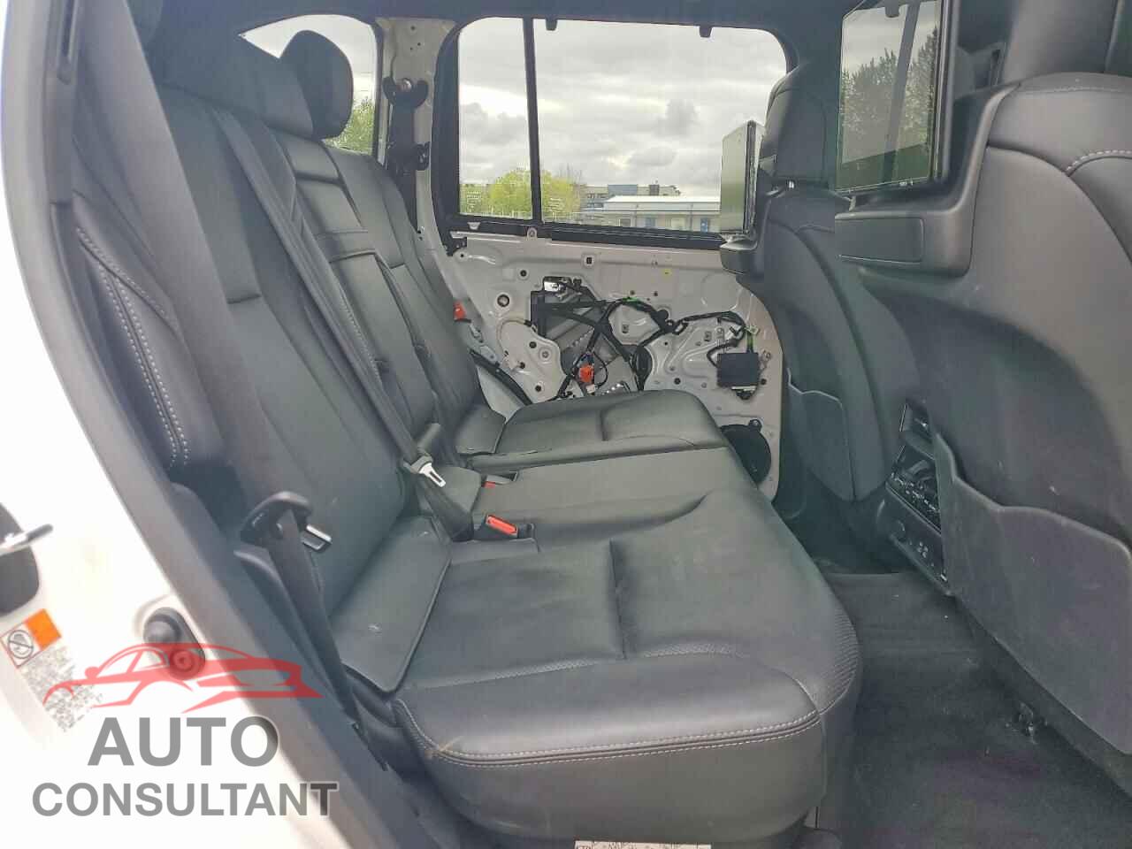 LEXUS UNKNOWN 2022 - JTJGB7CX5N4012216