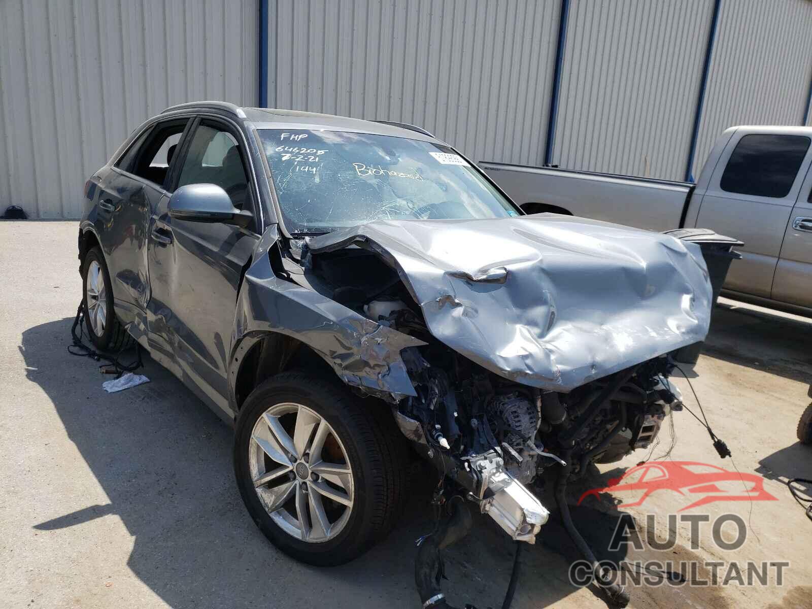 AUDI Q3 2016 - WA1EFCFS0GR000532