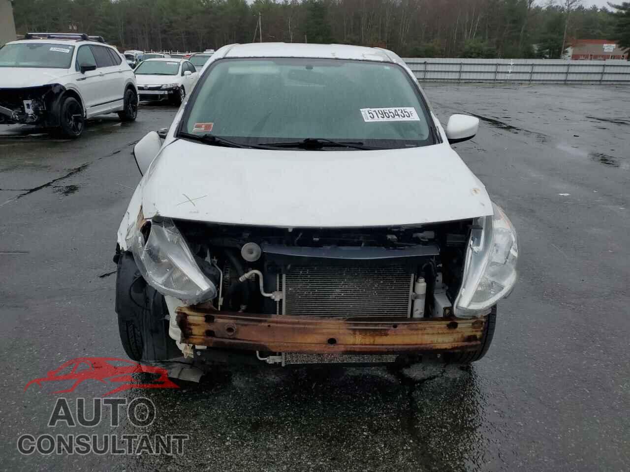 NISSAN VERSA 2017 - 3N1CN7AP3HL843159