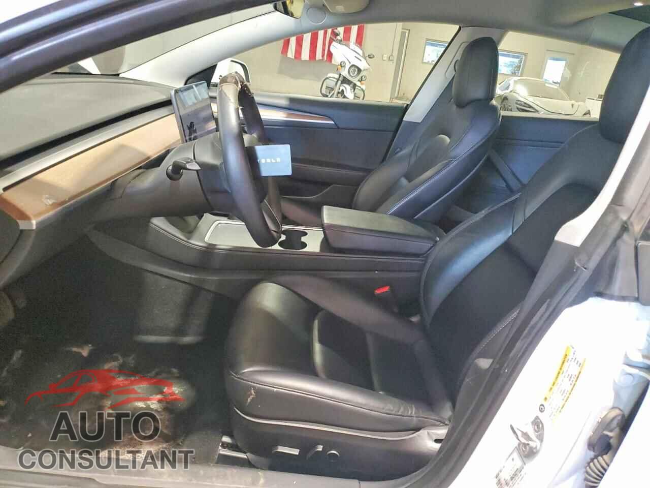 TESLA MODEL 3 2022 - 5YJ3E1EA4NF371547