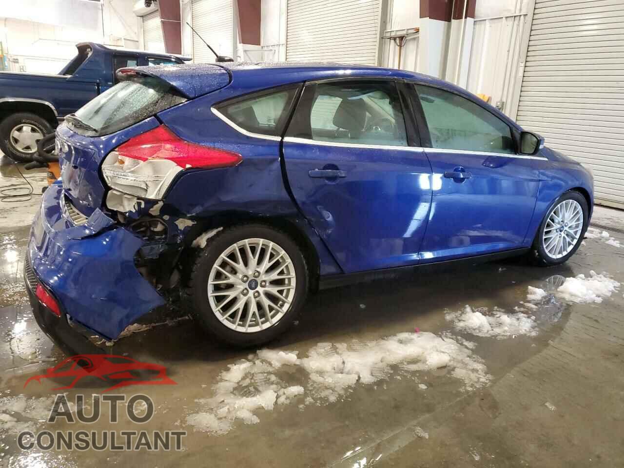 FORD FOCUS 2012 - 1FAHP3M23CL257562