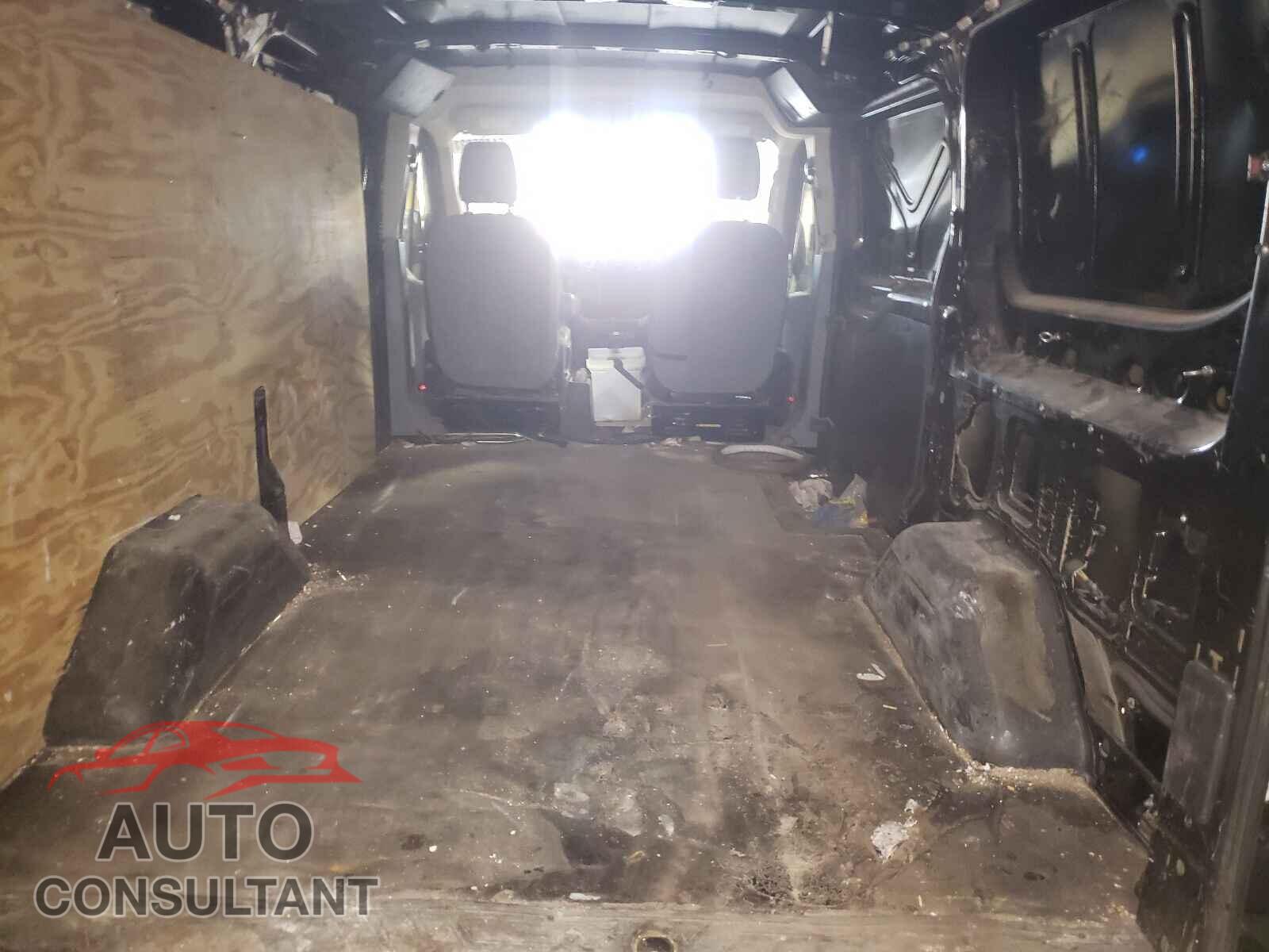 FORD TRANSIT CO 2017 - 1FTYE1YM7HKA48063