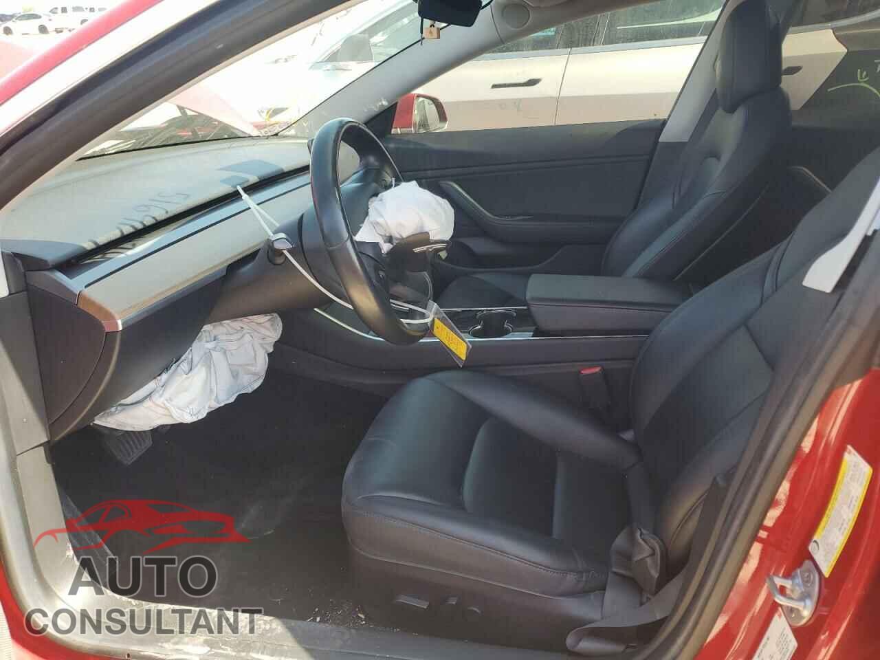 TESLA MODEL 3 2018 - 5YJ3E1EA5JF048117