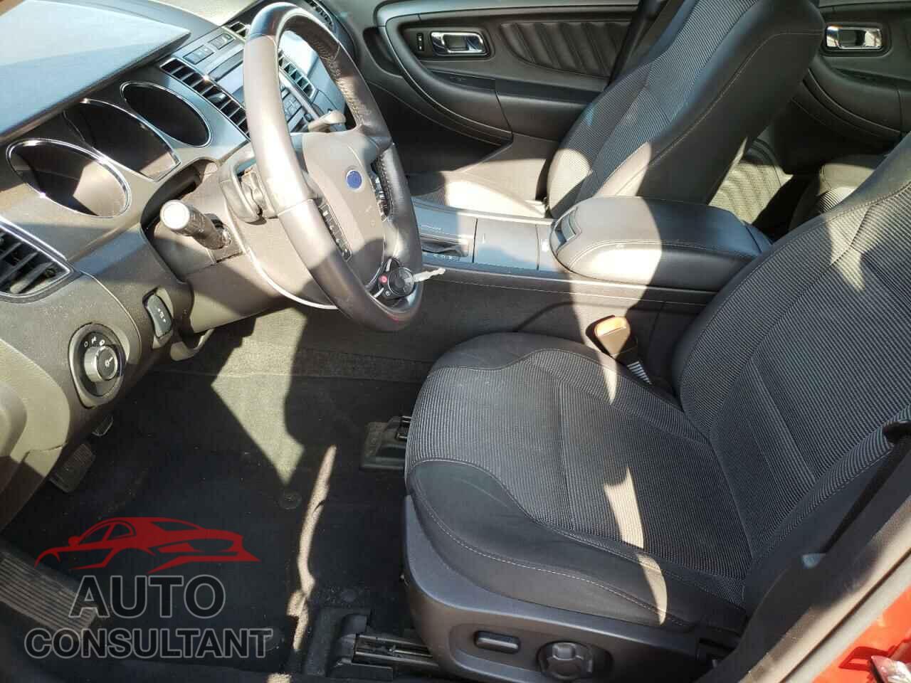 FORD TAURUS 2011 - 1FAHP2EW2BG123466