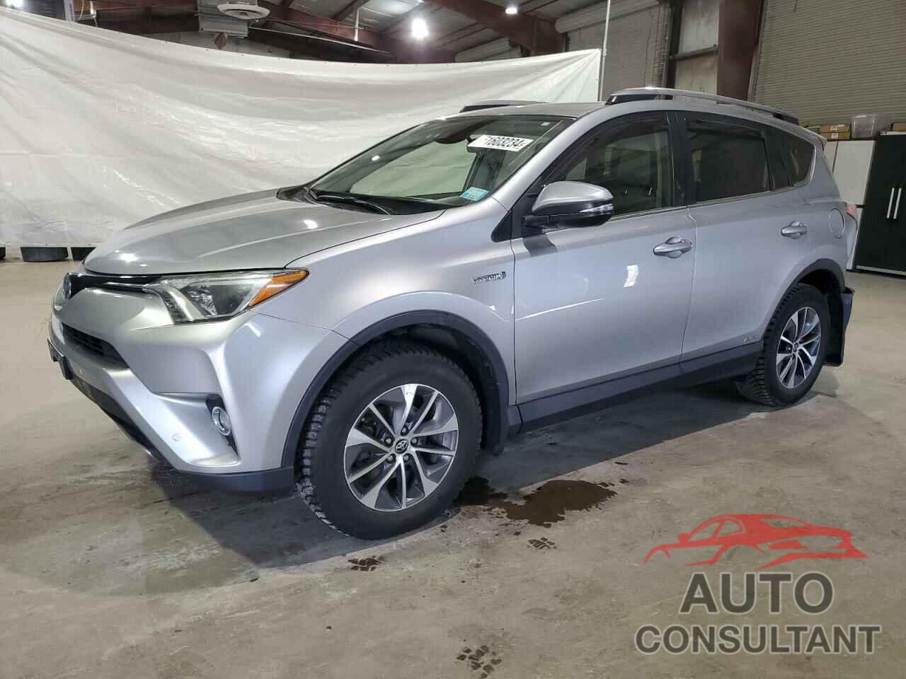 TOYOTA RAV4 2017 - JTMRJREV6HD136604