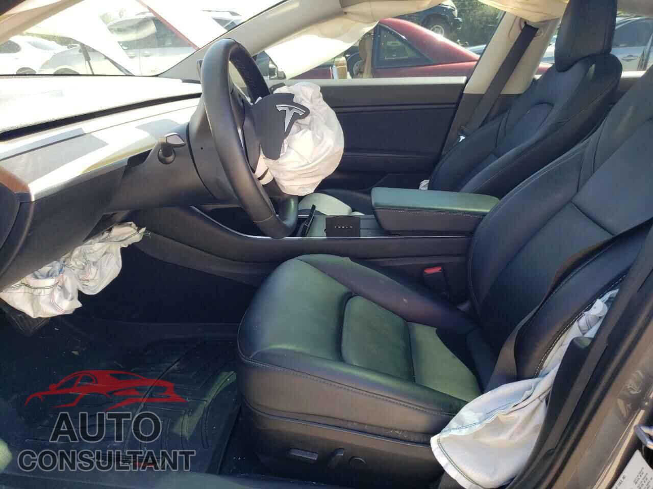 TESLA MODEL 3 2020 - 5YJ3E1EBXLF620097