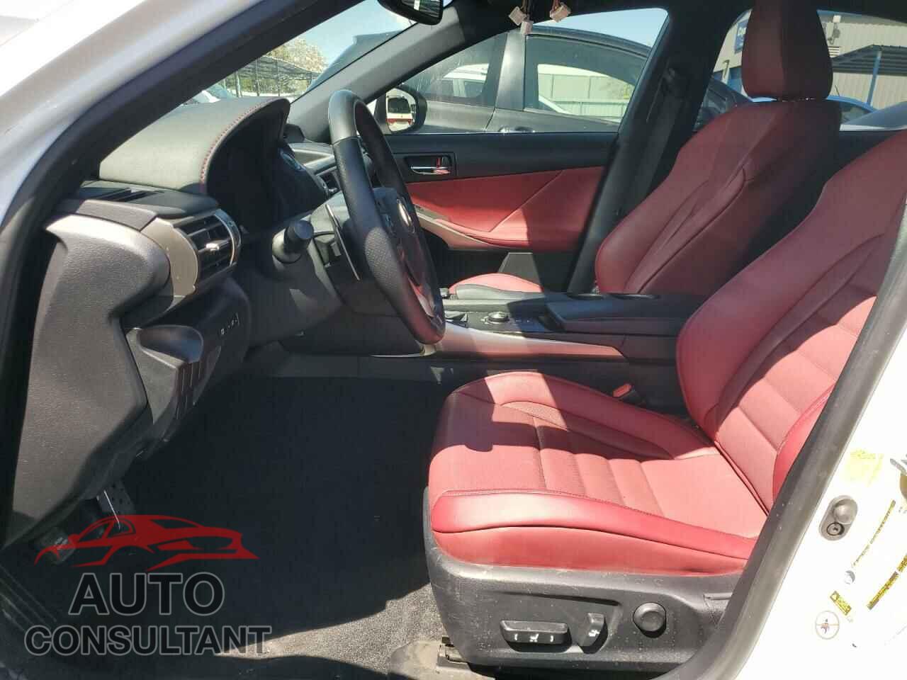 LEXUS IS 2015 - JTHBF1D28F5049014