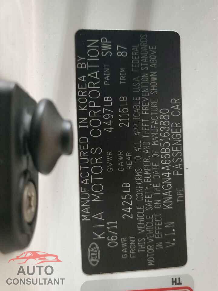 KIA OPTIMA 2011 - KNAGN4A66B5163880