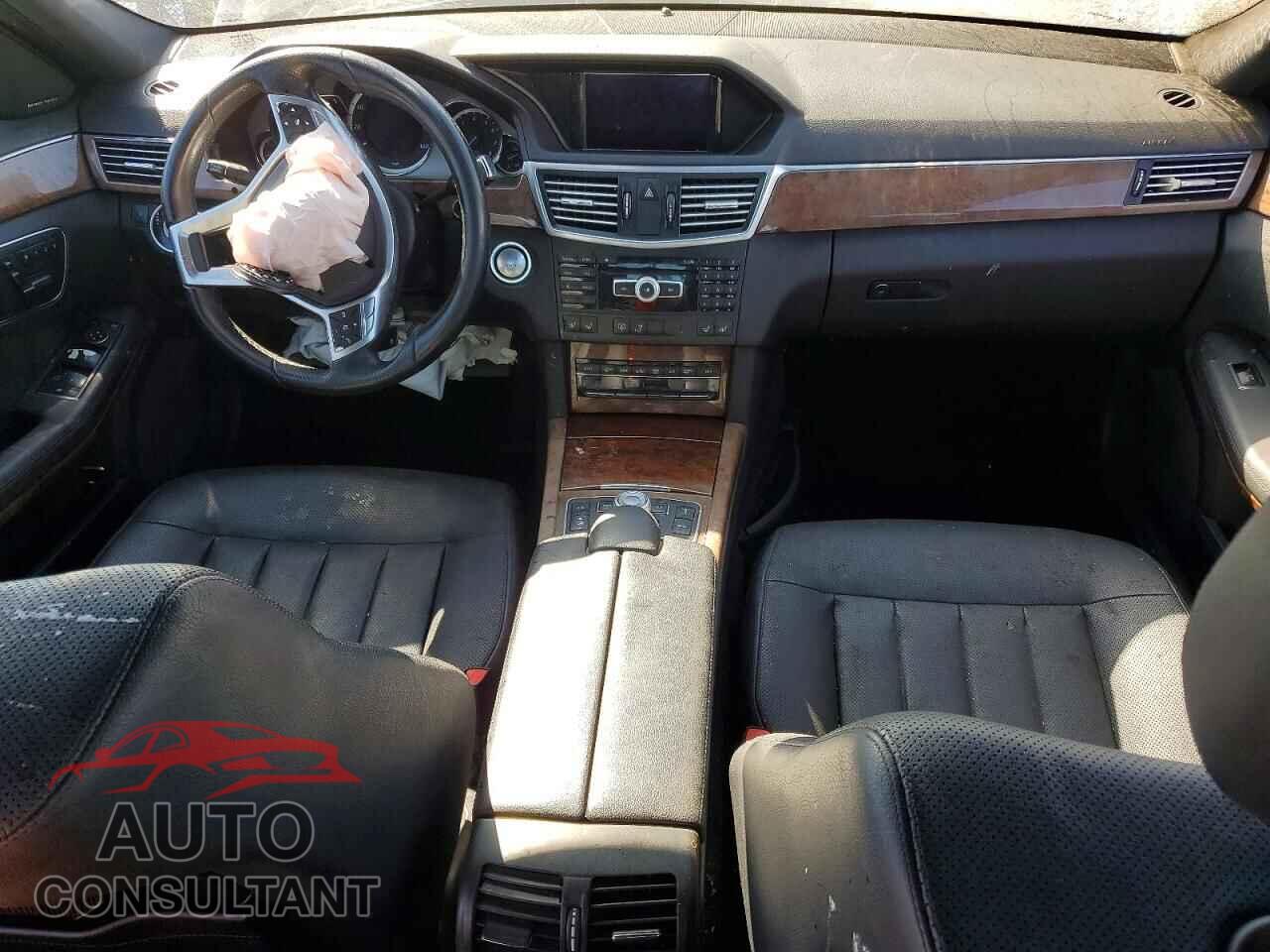 MERCEDES-BENZ E-CLASS 2012 - WDDHF9BB1CA587172