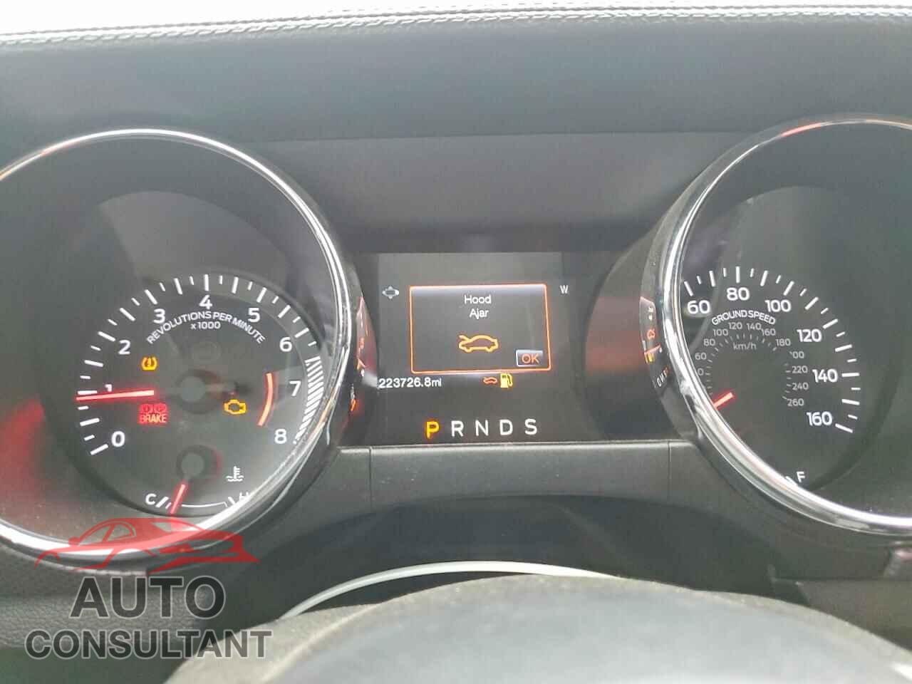 FORD MUSTANG 2015 - 1FA6P8TH2F5332609