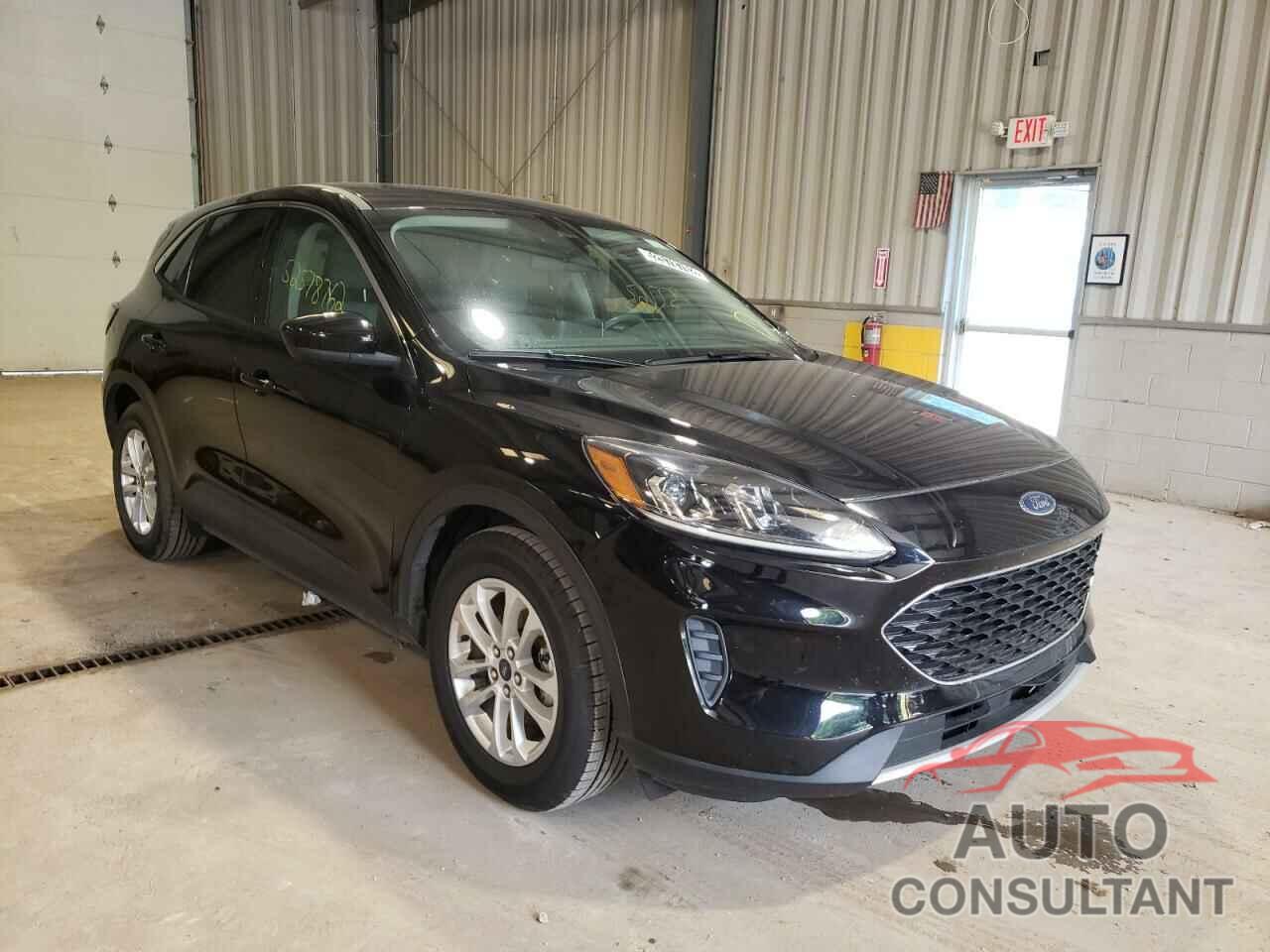 FORD ESCAPE 2020 - 1FMCU0G67LUB19085