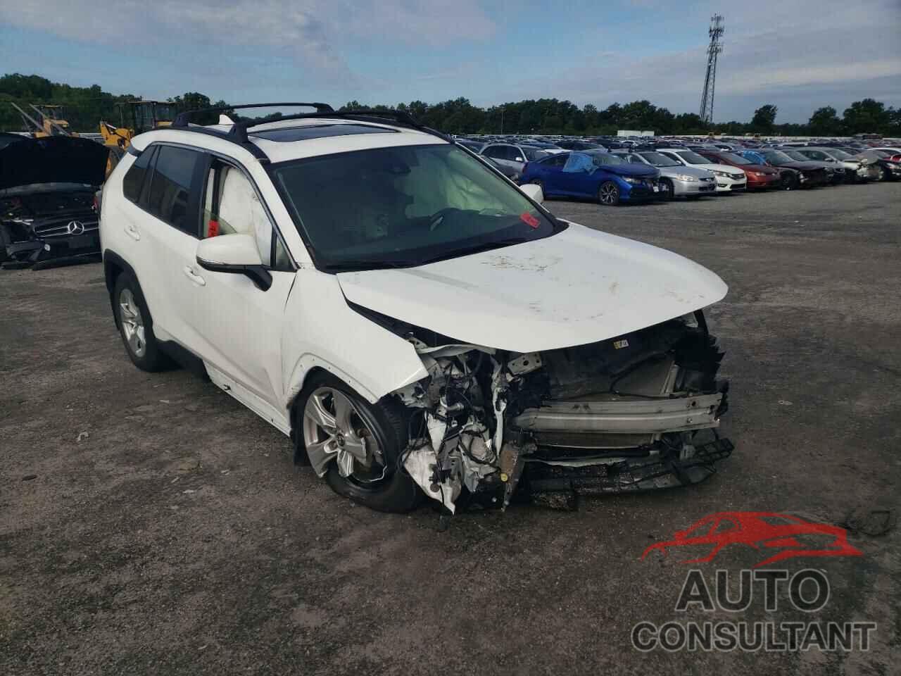 TOYOTA RAV4 2019 - JTMP1RFV5KD008562