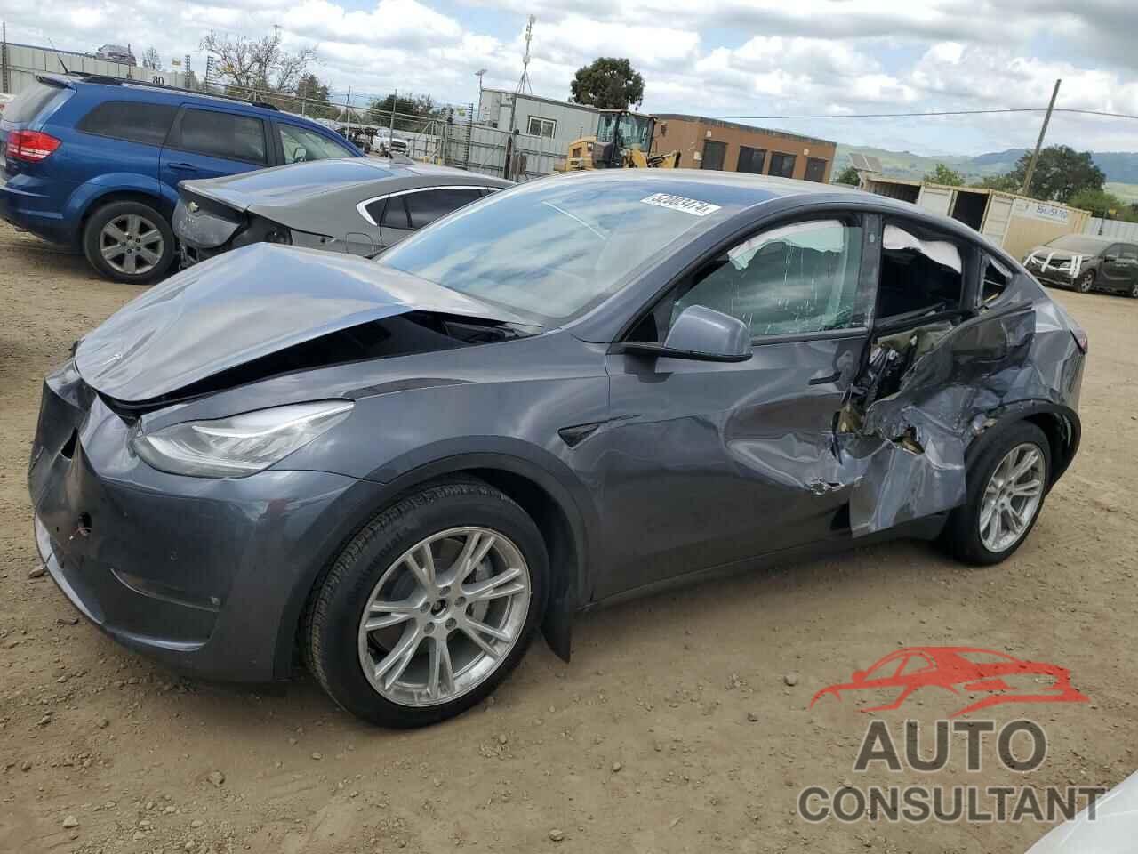 TESLA MODEL Y 2022 - 7SAYGDEE0NF436112