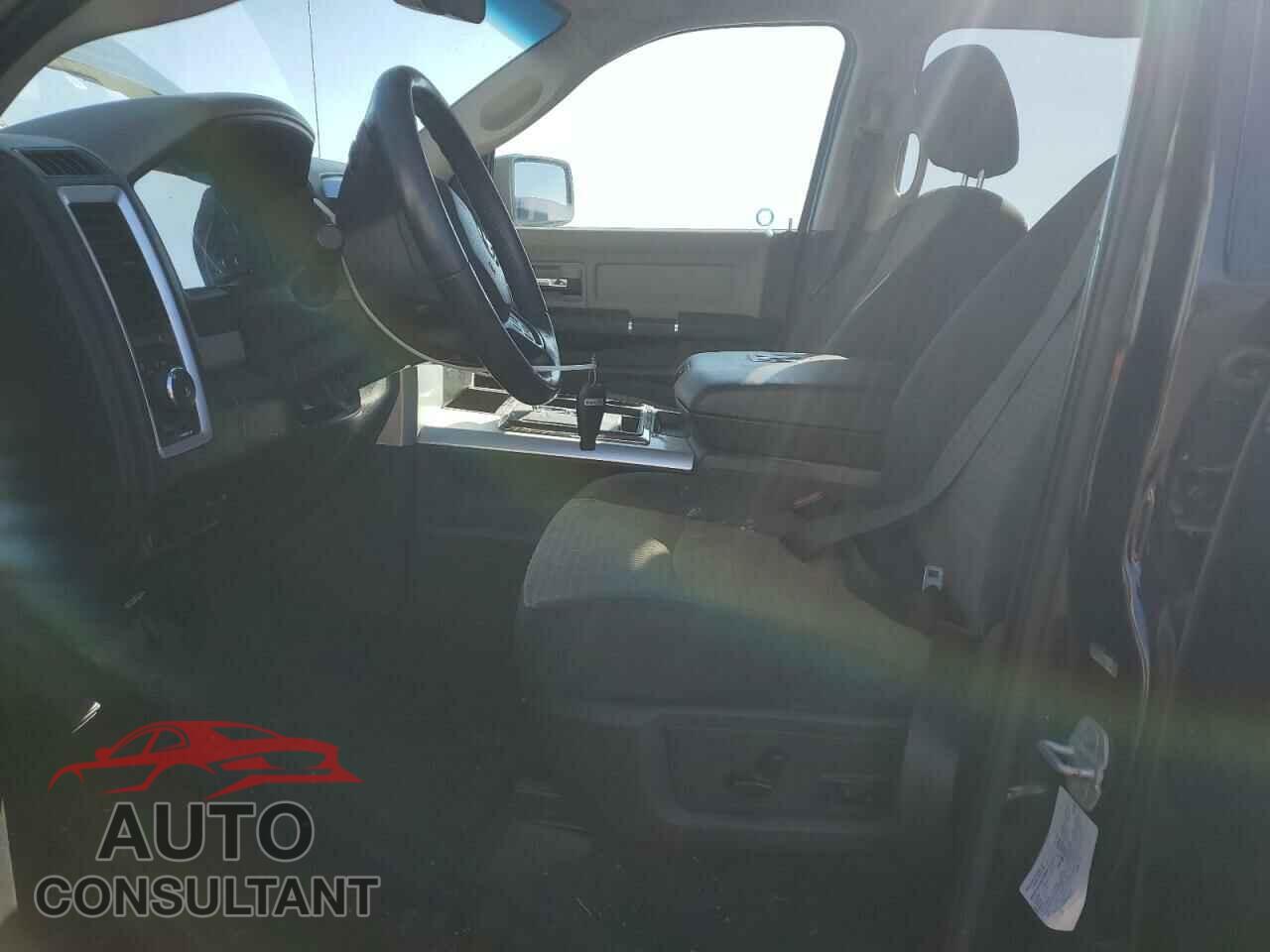 DODGE RAM 1500 2012 - 1C6RD7LT5CS319629