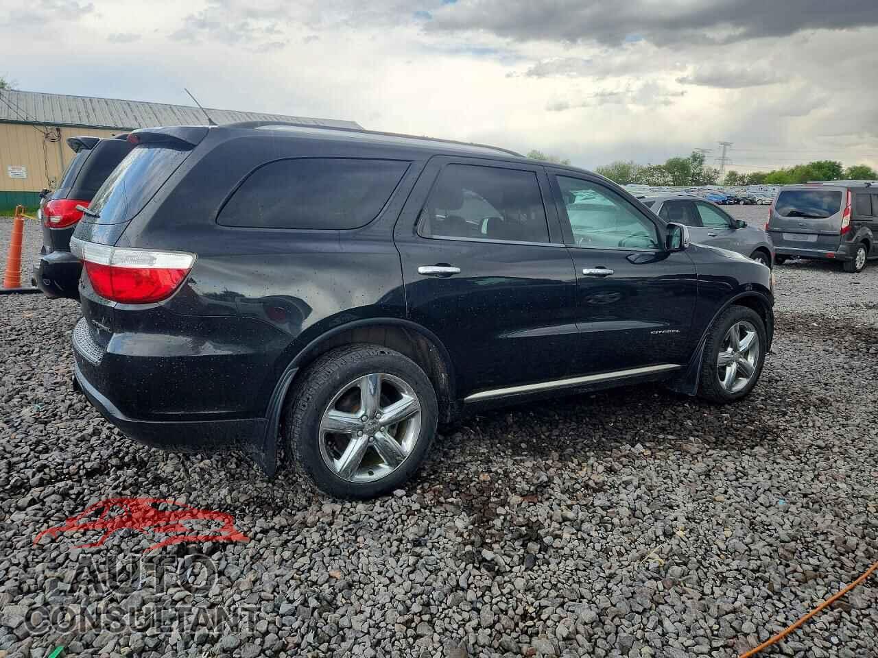 DODGE DURANGO 2013 - 1C4SDJET1DC584886