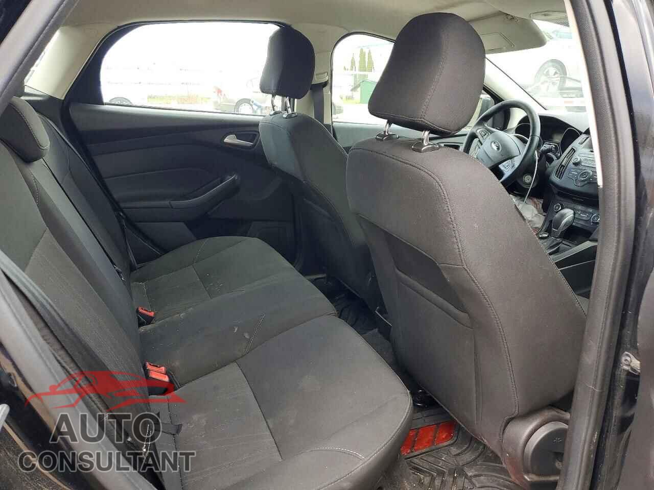 FORD FOCUS 2017 - 1FADP3K23HL321026