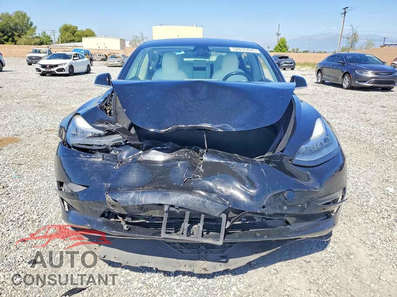 TESLA MODEL 3 2018 - 5YJ3E1EB4JF085801