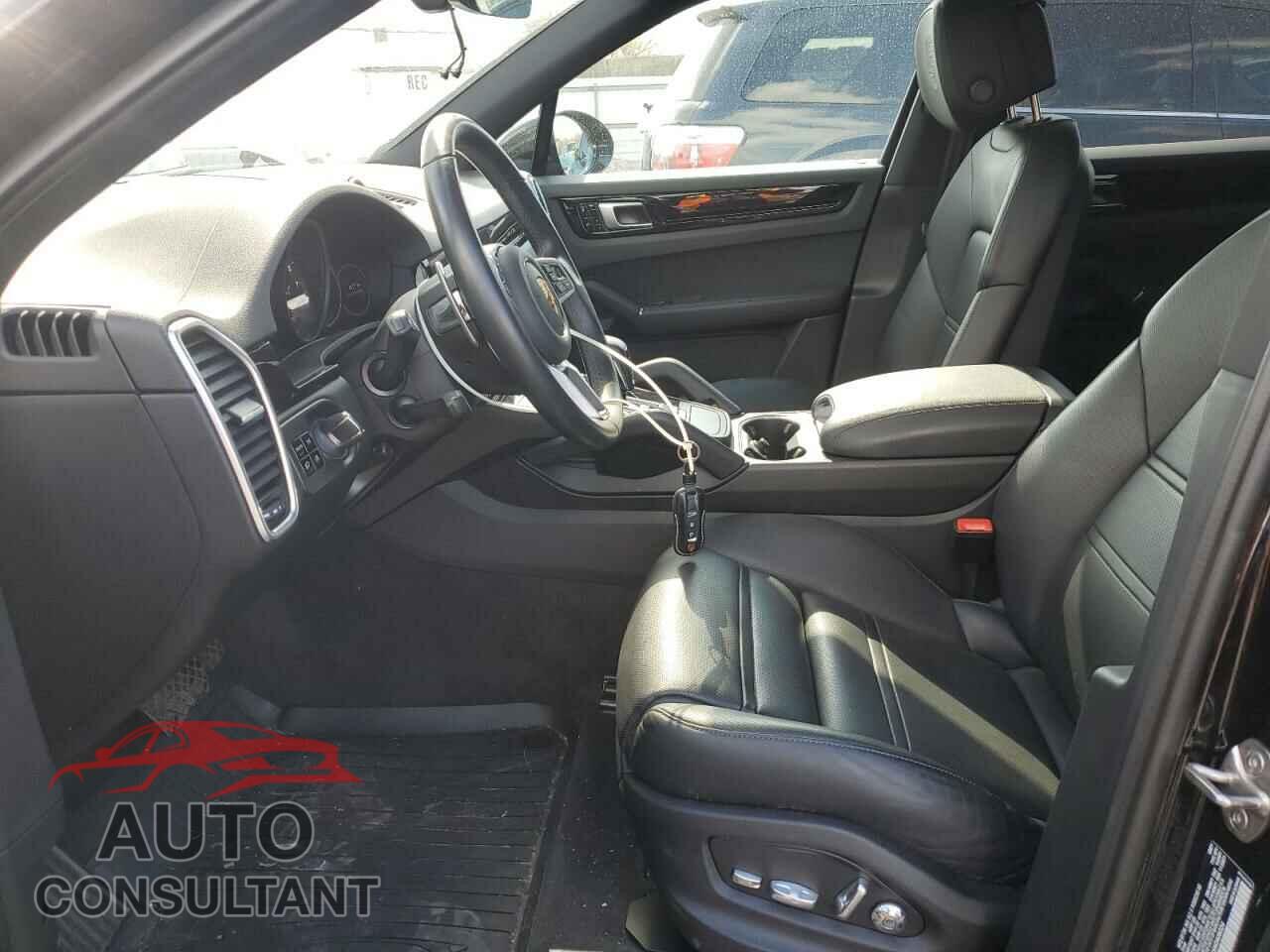 PORSCHE CAYENNE 2021 - WP1AA2AY6MDA05024