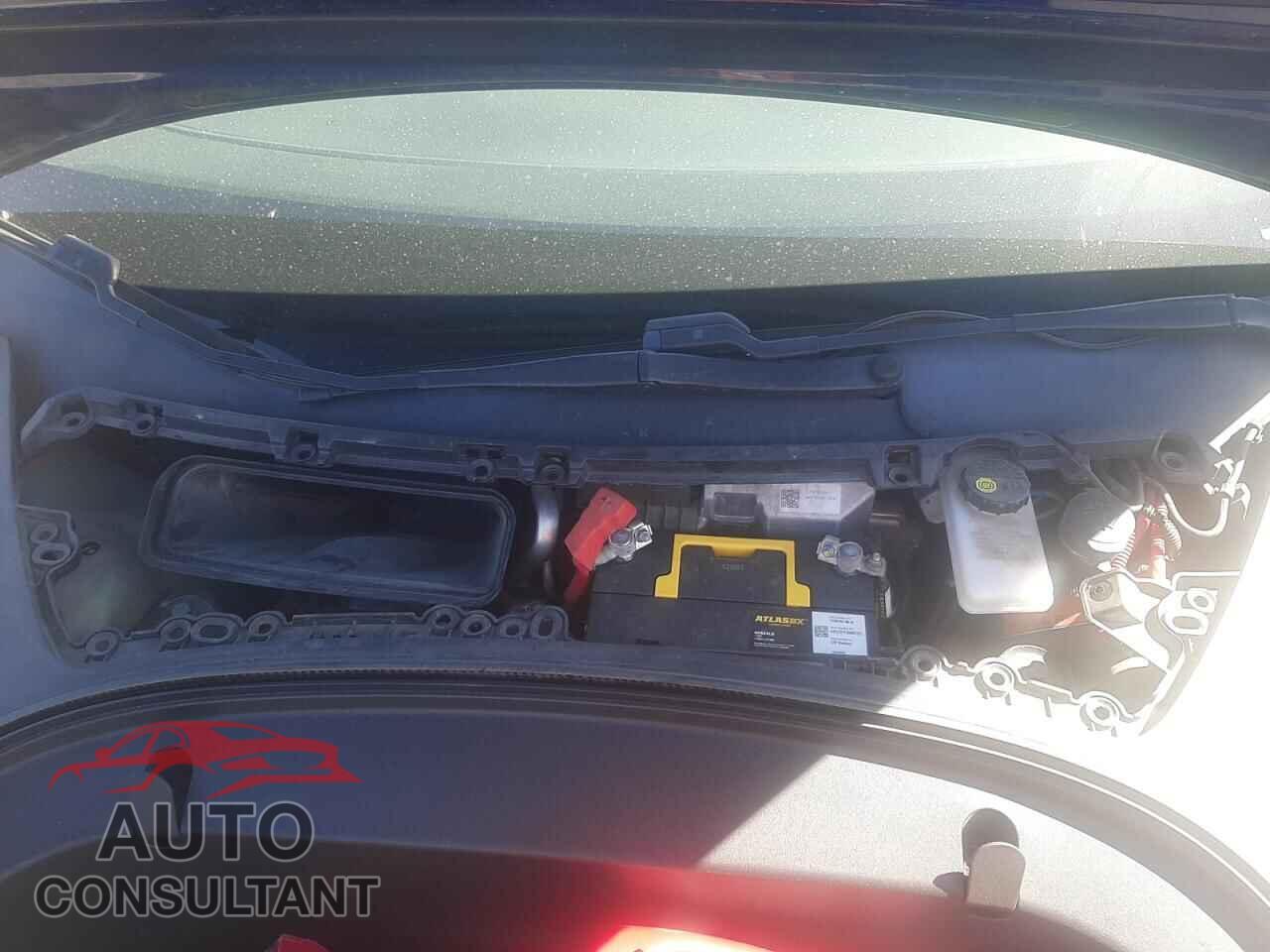 TESLA MODEL 3 2019 - 5YJ3E1EA0KF396764