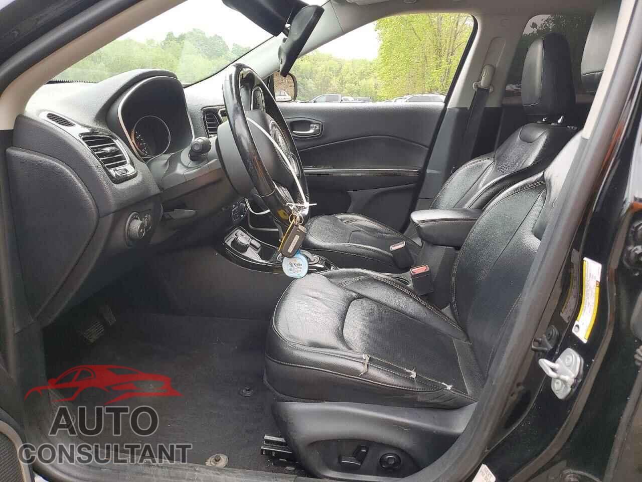 JEEP COMPASS 2018 - 3C4NJDCB1JT341225