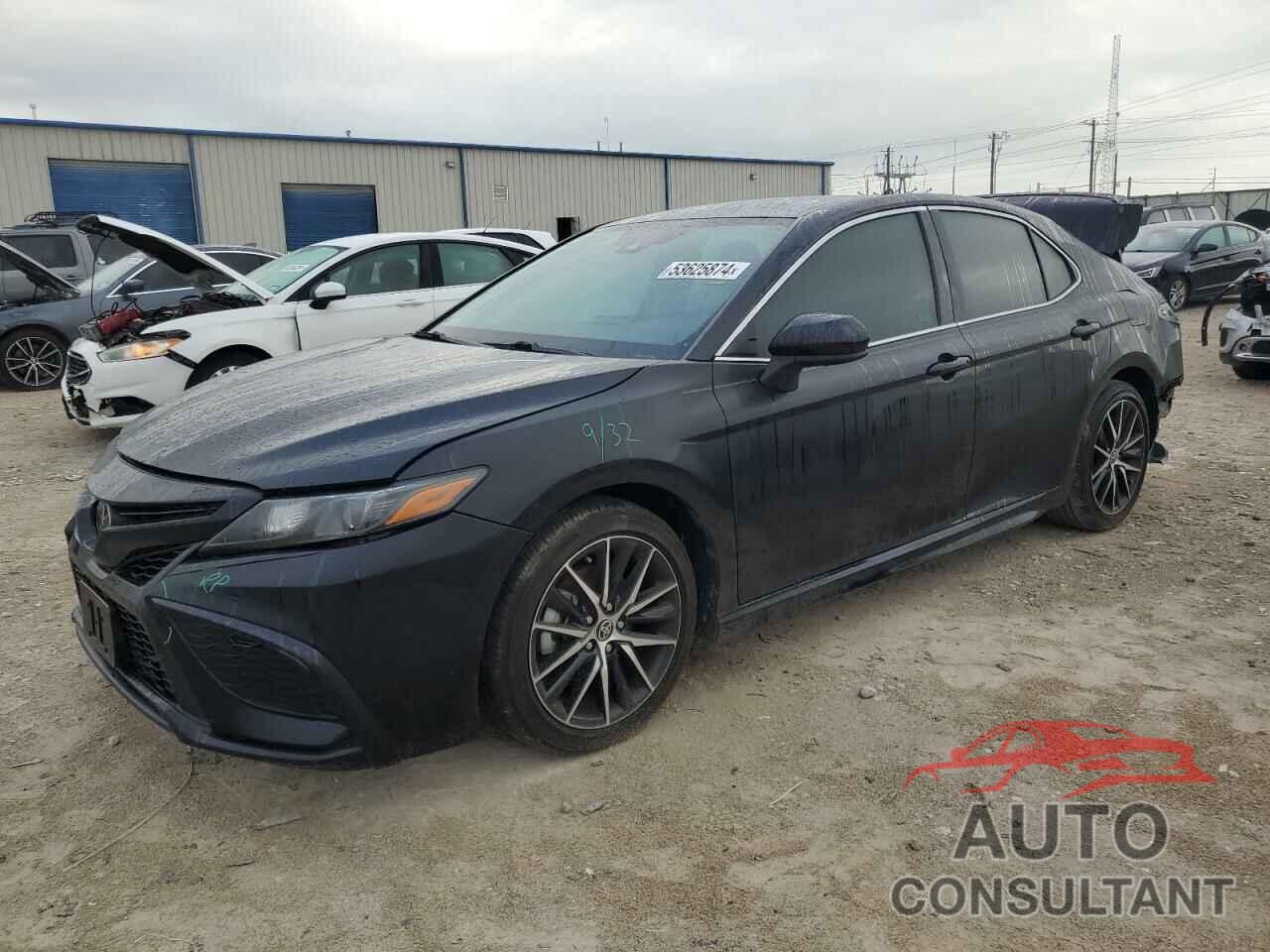TOYOTA CAMRY 2021 - 4T1G11AK6MU533773