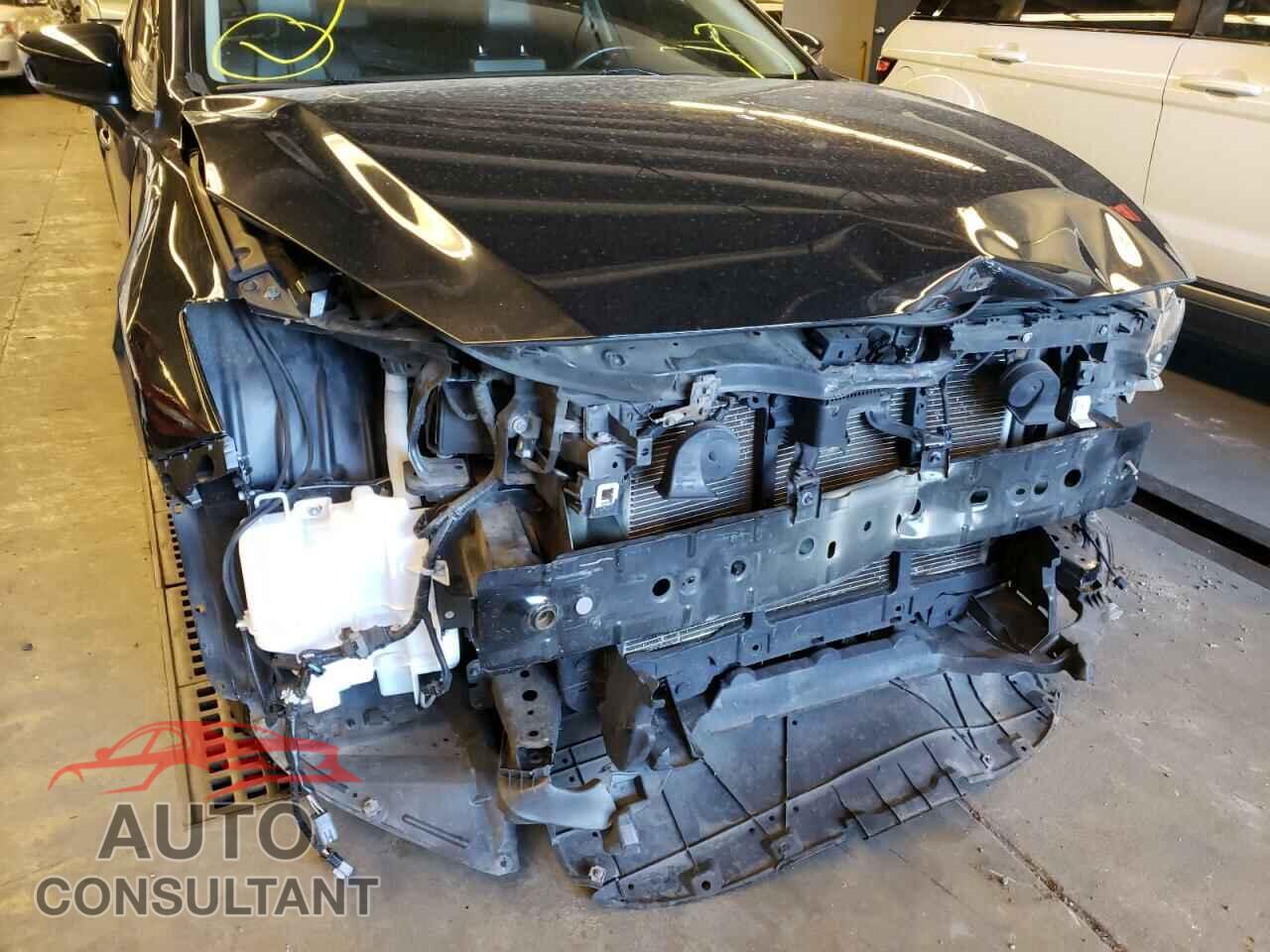 MAZDA 3 2017 - 3MZBN1L77HM108212