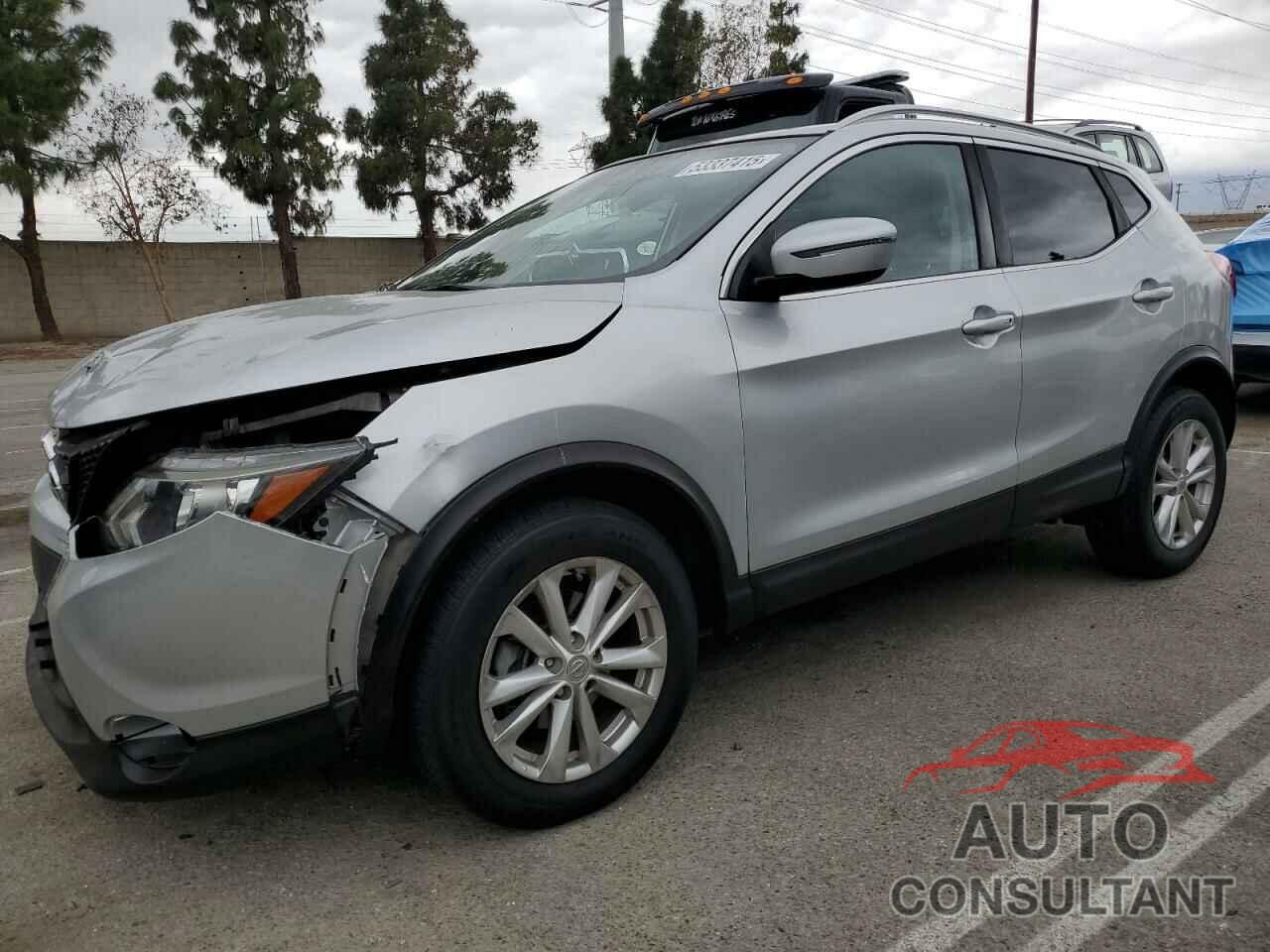 NISSAN ROGUE 2017 - JN1BJ1CP5HW005341