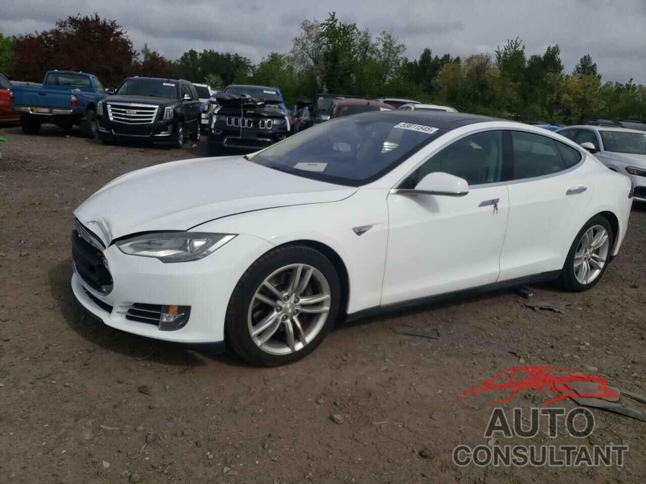 TESLA MODEL S 2013 - 5YJSA1DN0DFP13487