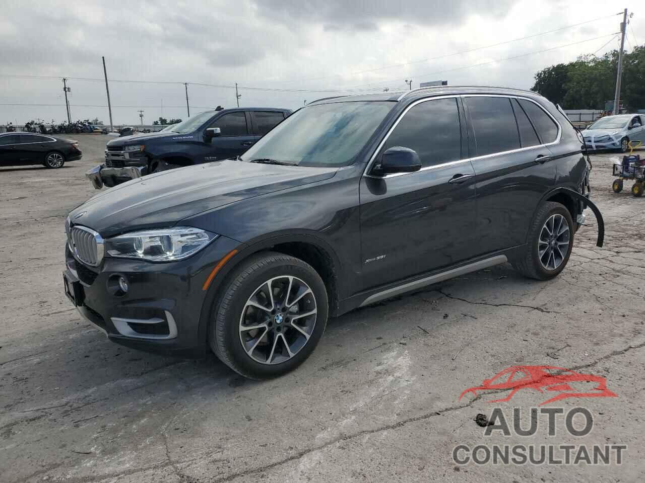 BMW X5 2018 - 5UXKR0C58JL075968