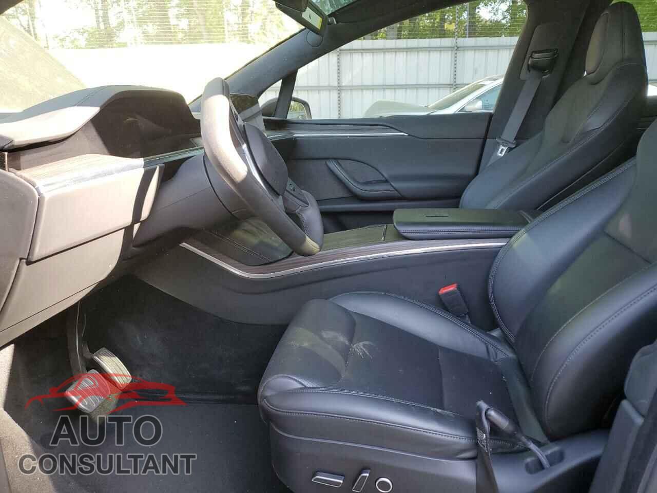 TESLA MODEL X 2022 - 7SAXCAE53NF357197