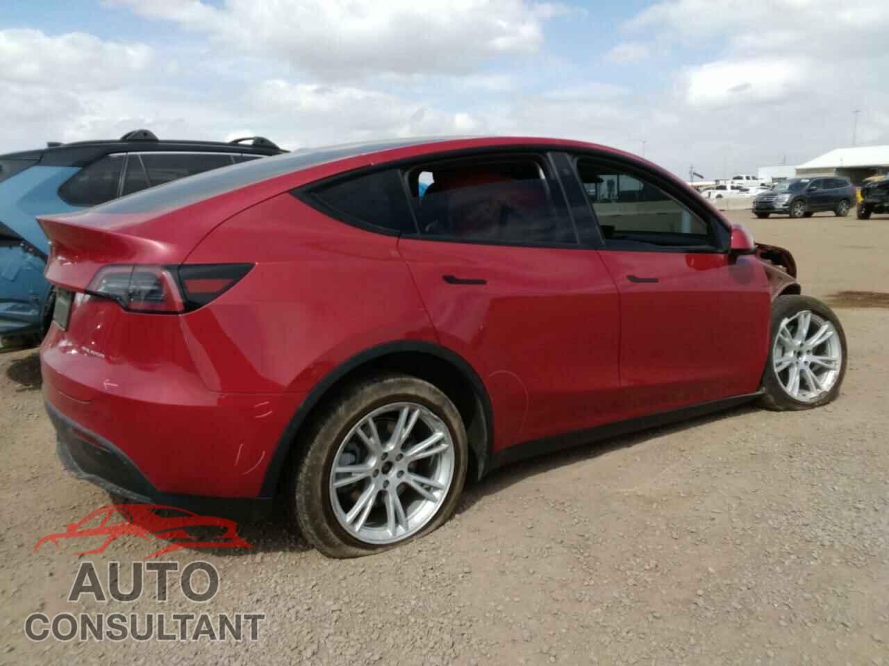 TESLA MODEL Y 2023 - 7SAYGDEE6PF788081