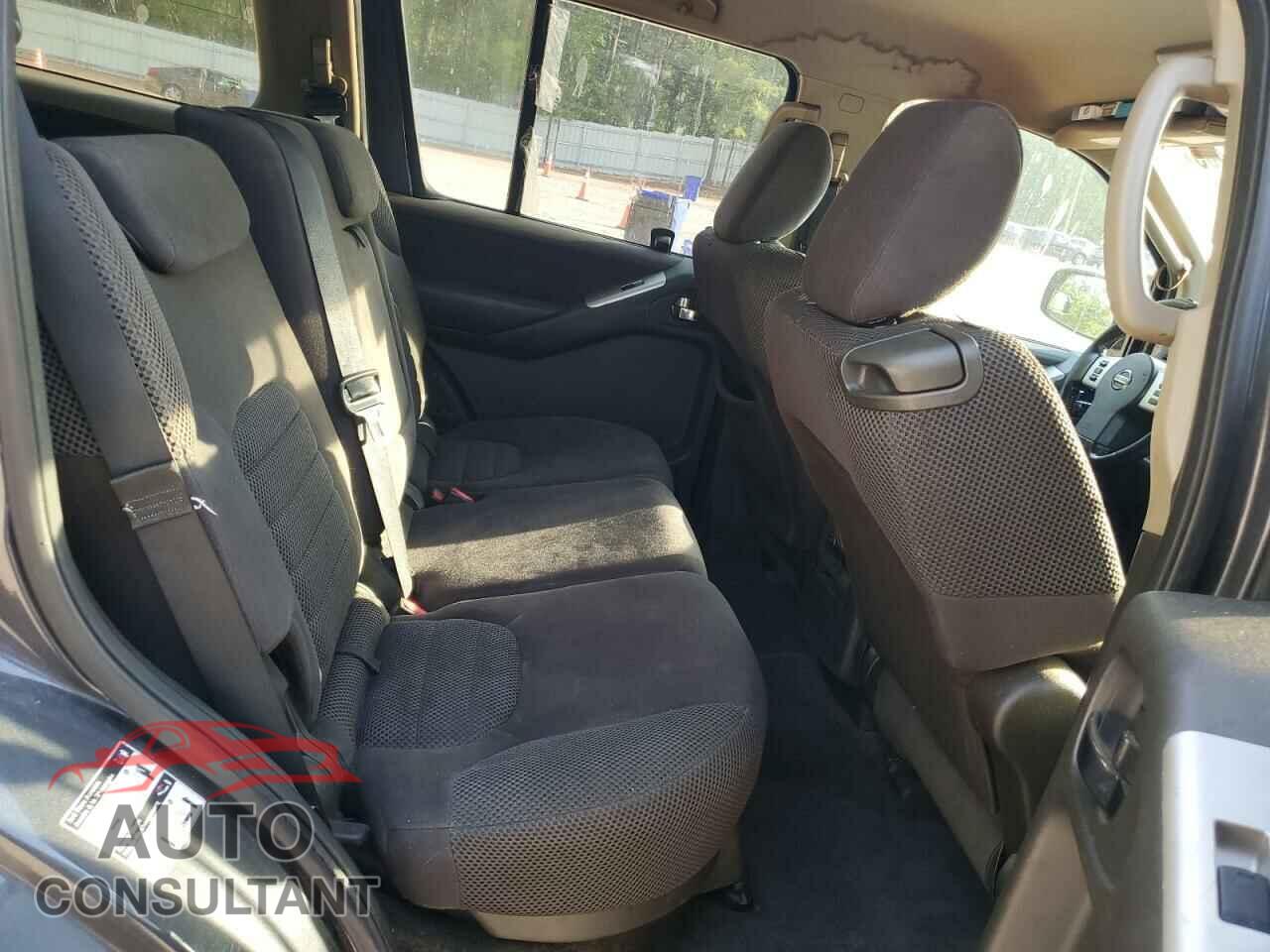 NISSAN PATHFINDER 2011 - 5N1AR1NB5BC624822