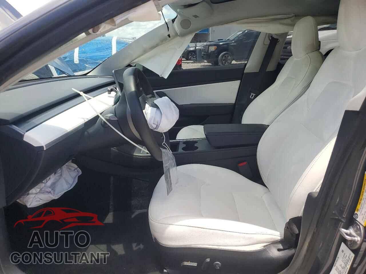TESLA MODEL 3 2021 - 5YJ3E1EB1MF876338