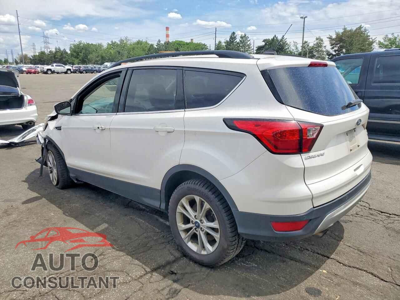 FORD ESCAPE 2019 - 1FMCU9HD4KUB27306