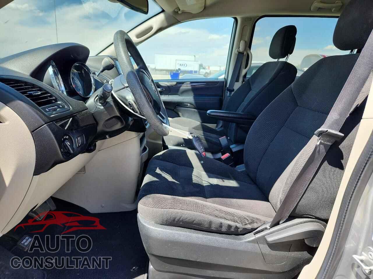 DODGE CARAVAN 2018 - 2C4RDGBG9JR296416