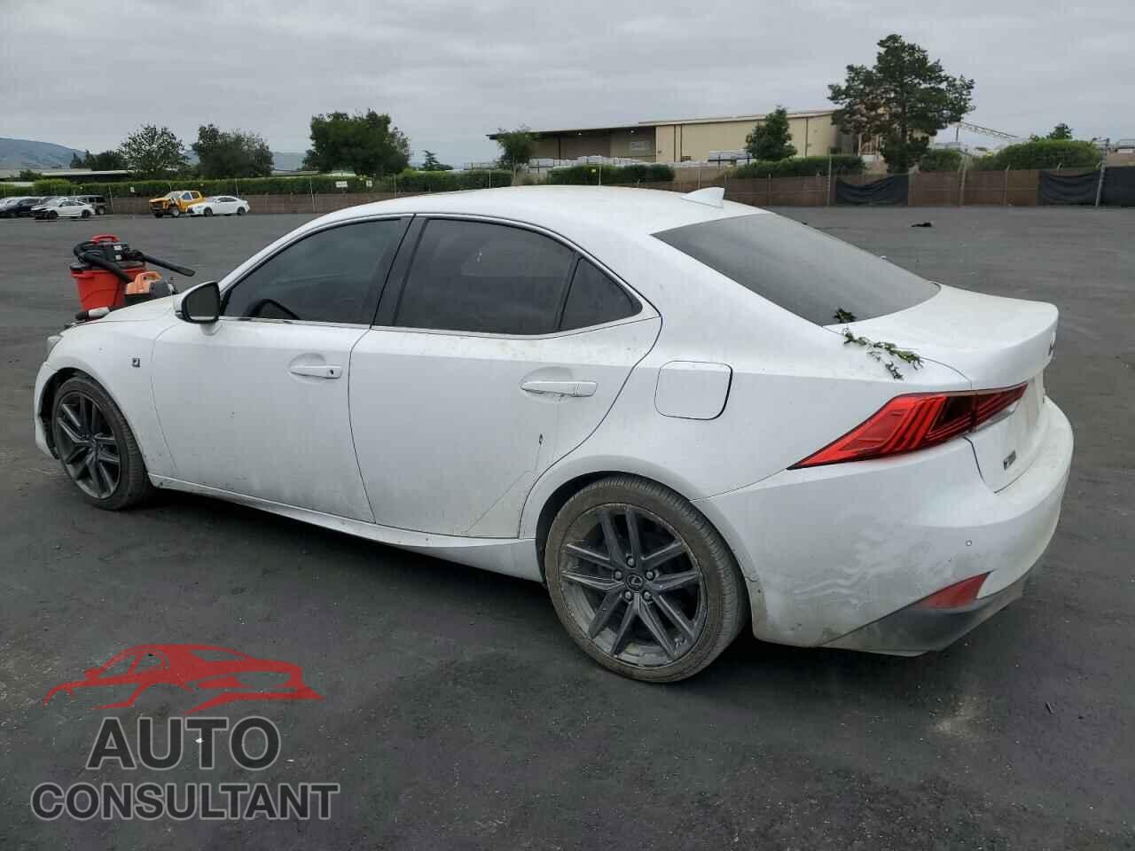 LEXUS IS 2018 - JTHBA1D25J5074380