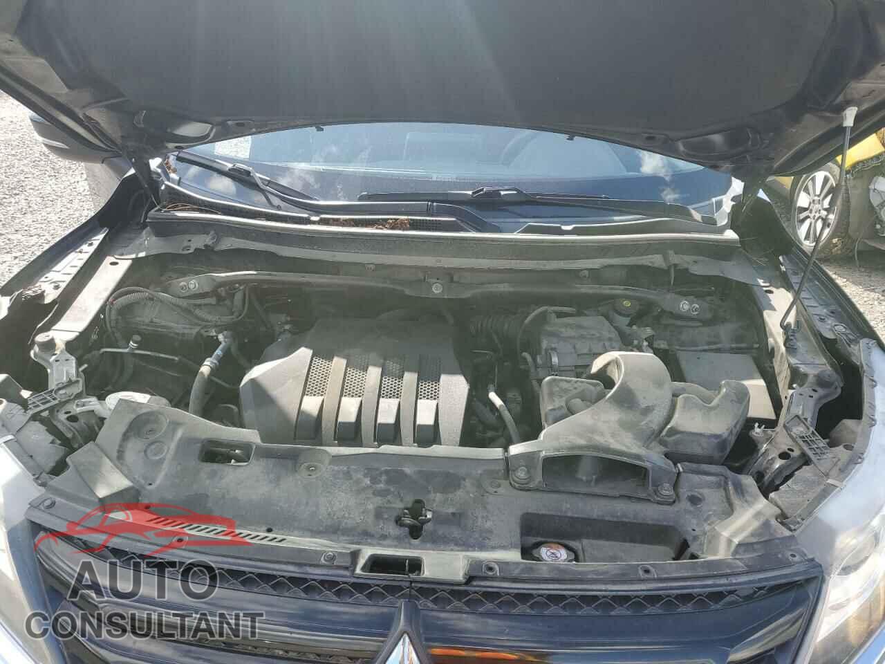 MITSUBISHI ECLIPSE 2018 - JA4AT4AA1JZ060905