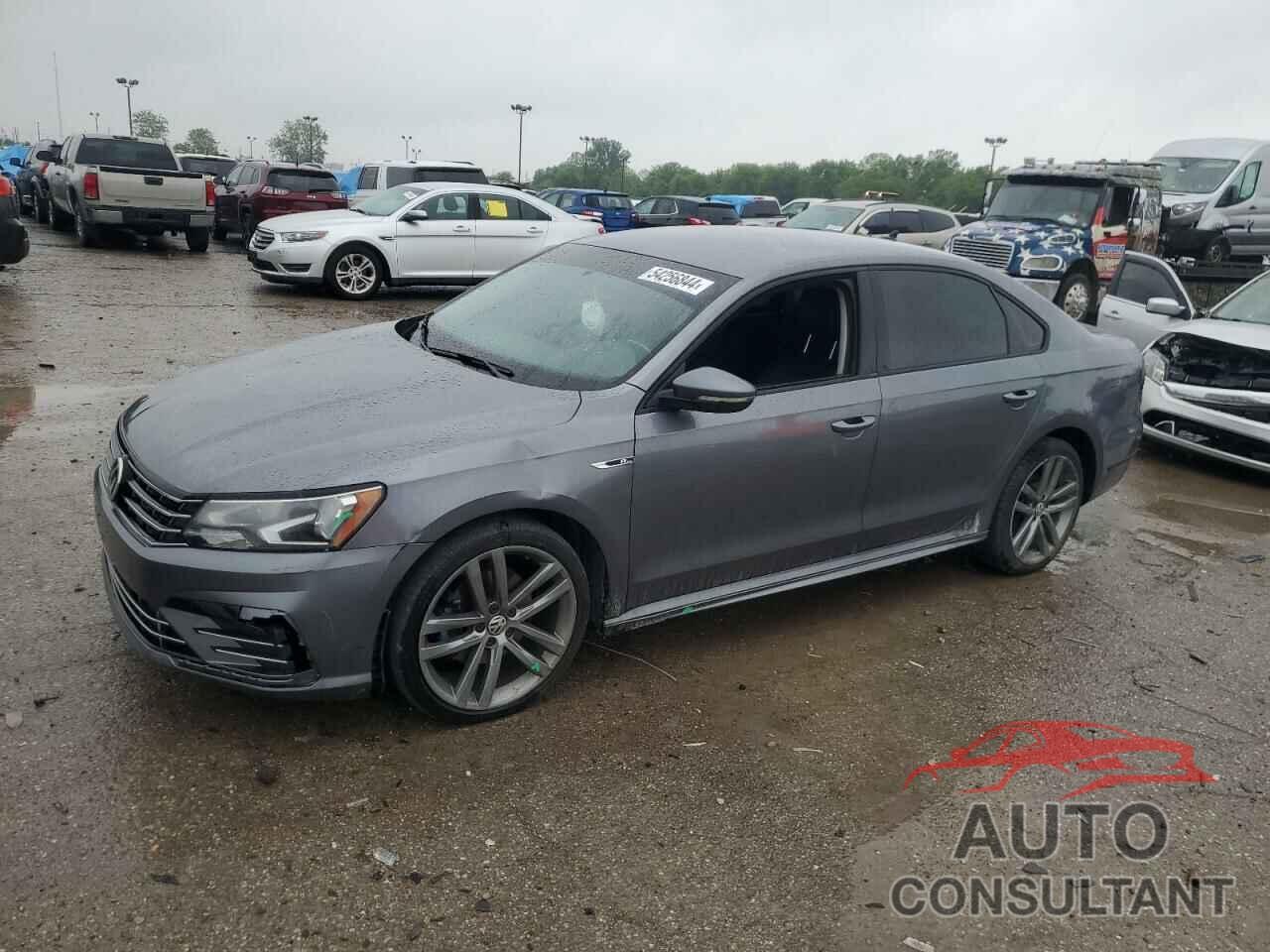 VOLKSWAGEN PASSAT 2018 - 1VWAA7A39JC001647