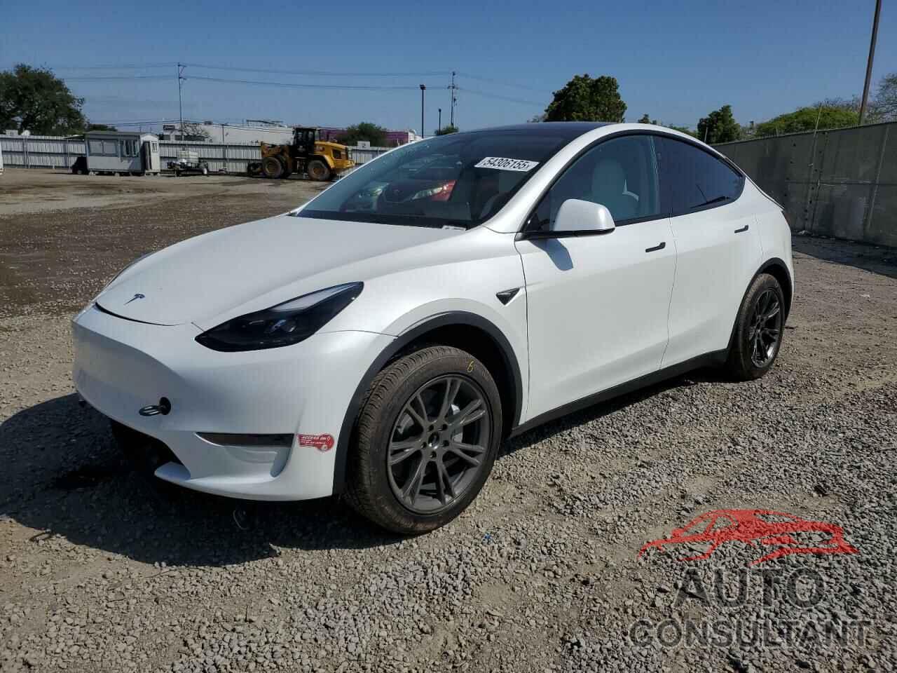 TESLA MODEL Y 2024 - 7SAYGDED8RF105176