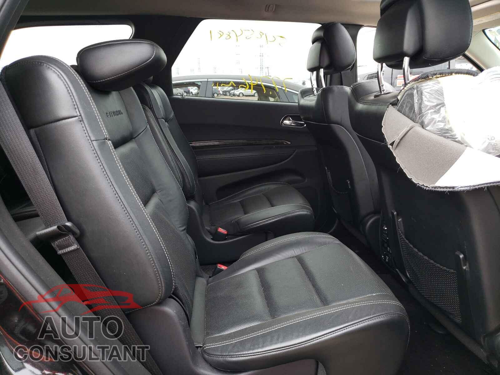 DODGE DURANGO 2016 - 1C4SDJETXGC467800
