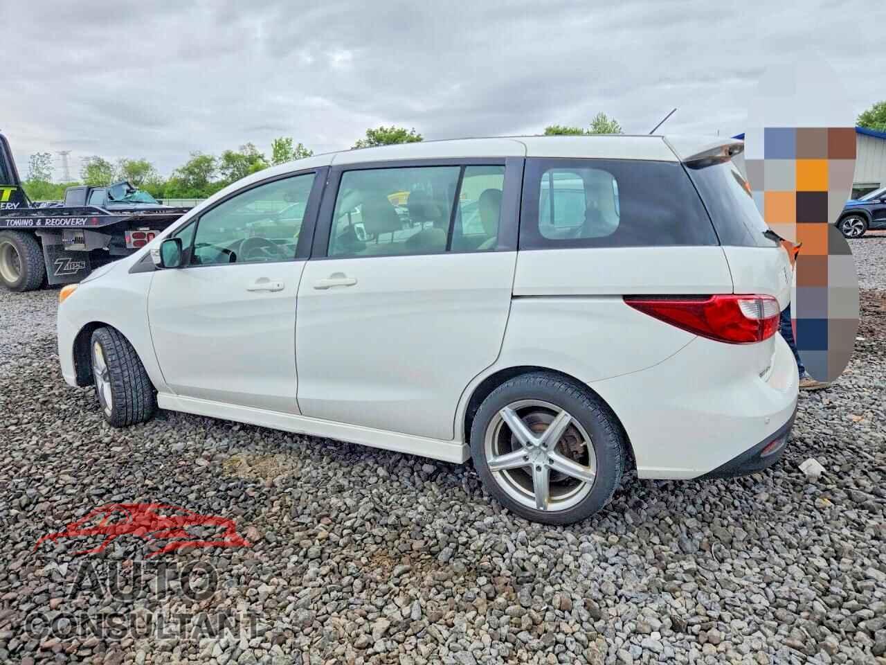 MAZDA 5 2013 - JM1CW2CL8D0152076