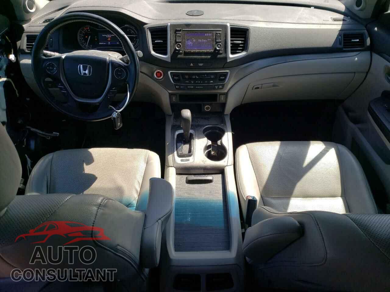 HONDA RIDGELINE 2017 - 5FPYK3F56HB001983