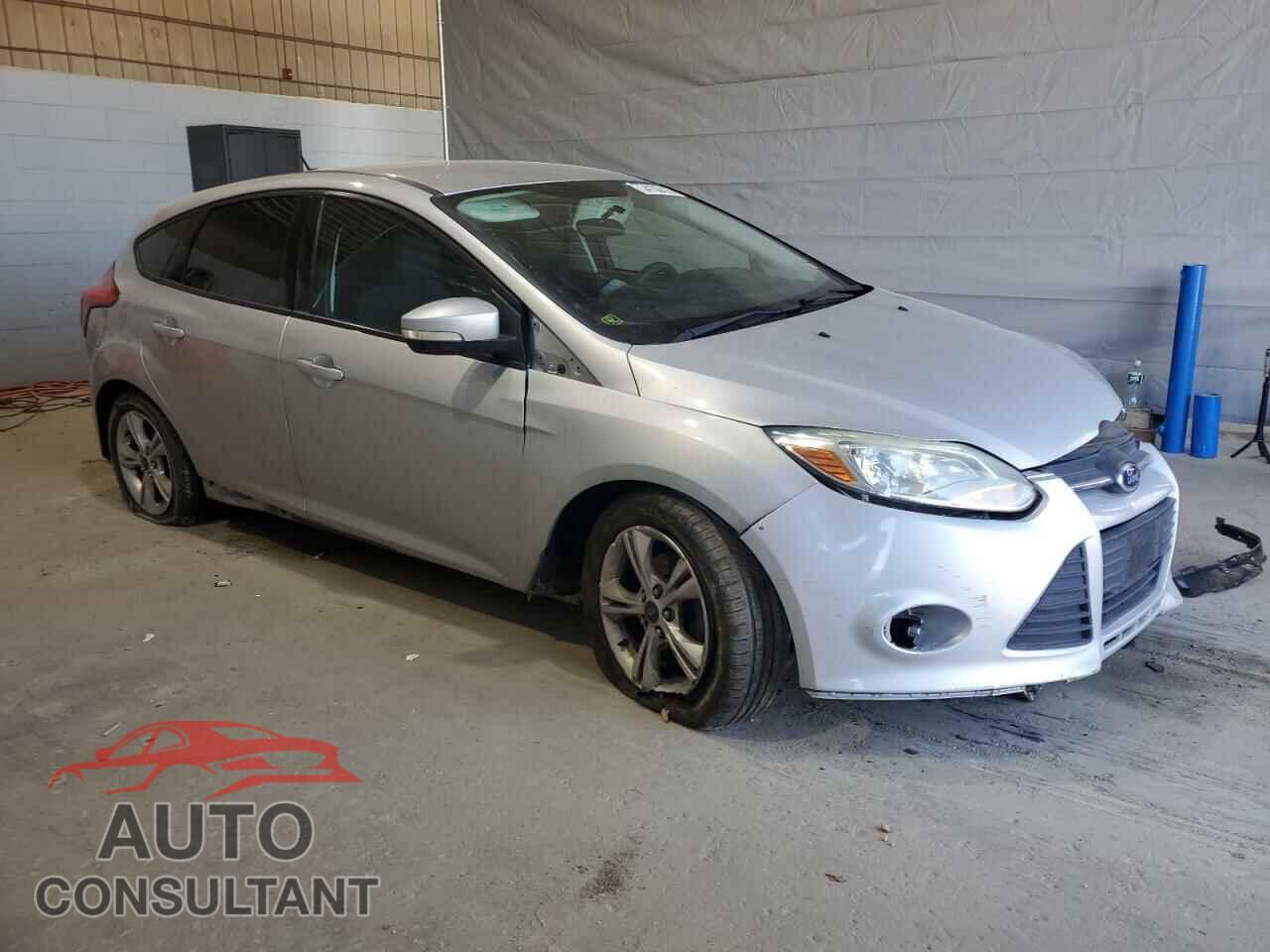 FORD FOCUS 2014 - 1FADP3K27EL305987